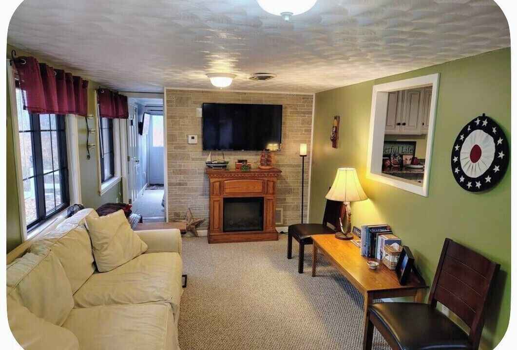 Photo of Livingroom in Lochmere