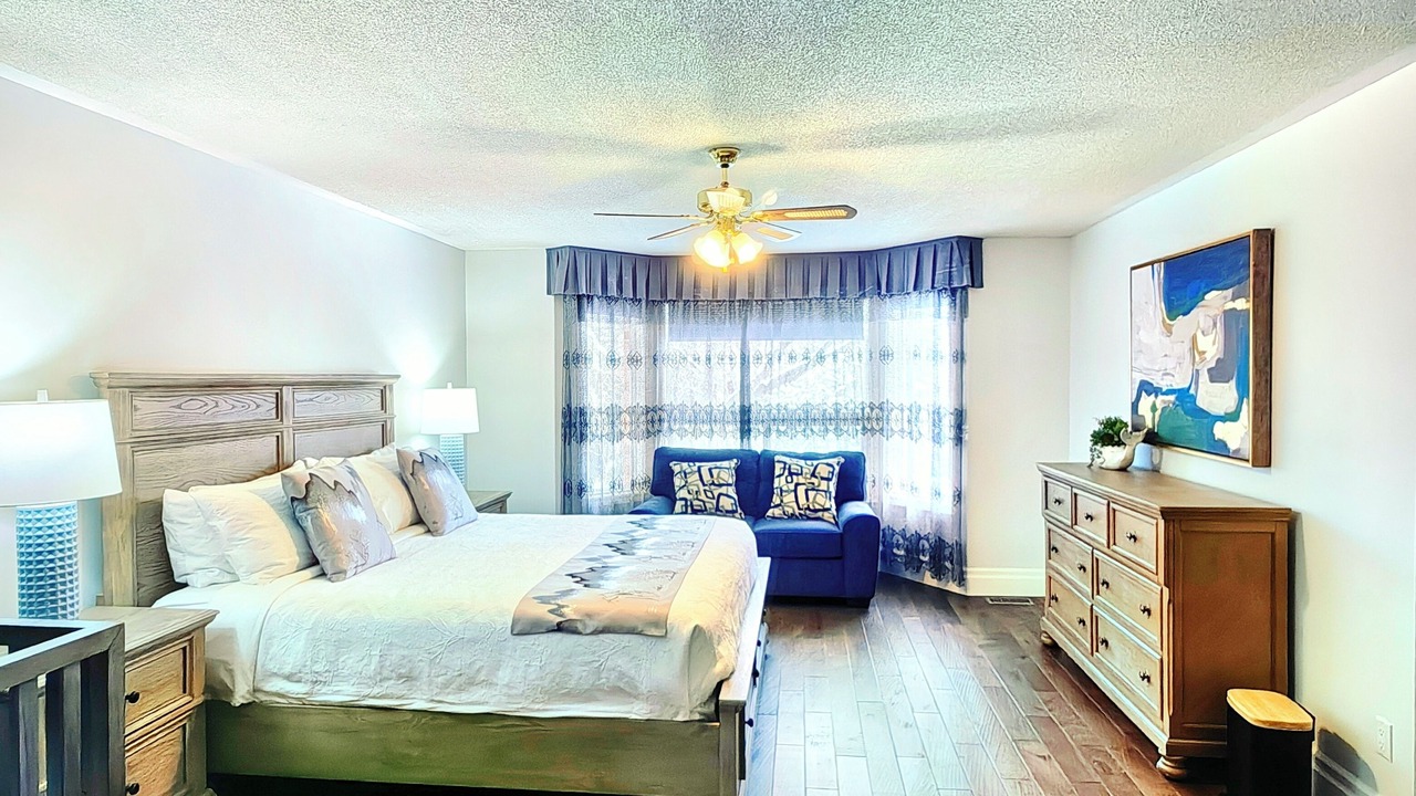 Photo of Bedroom in Historic Old Town
