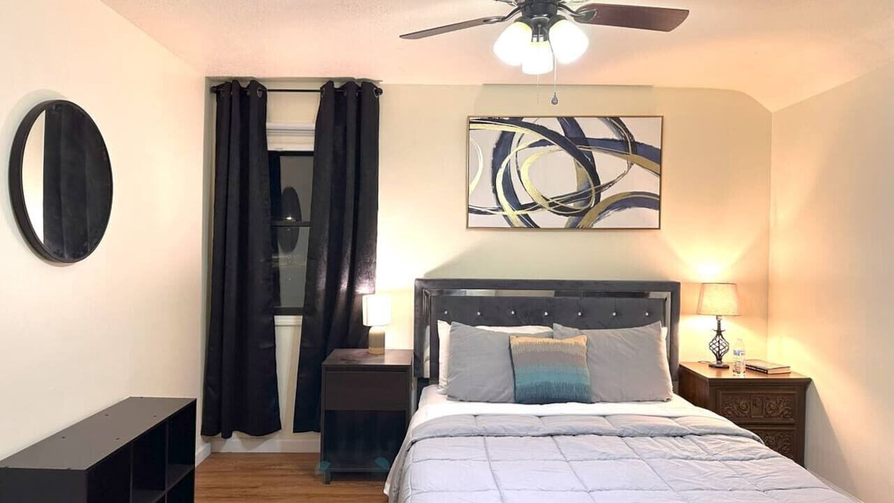 Photo of Bedroom in Buffalo