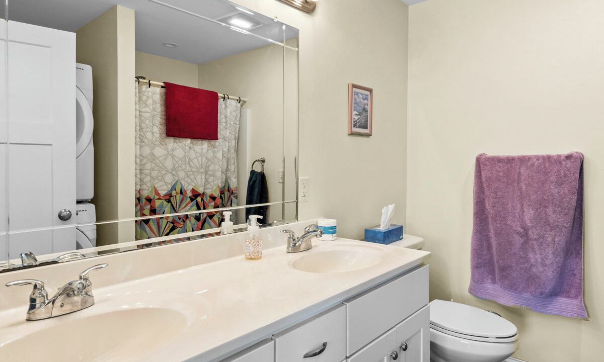 Photo of Bathroom in Hampton