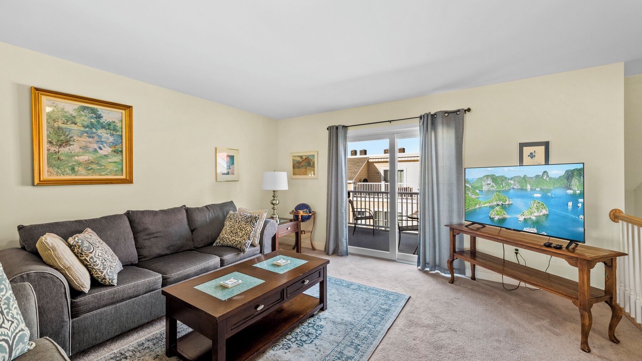 Photo of Livingroom in Hampton