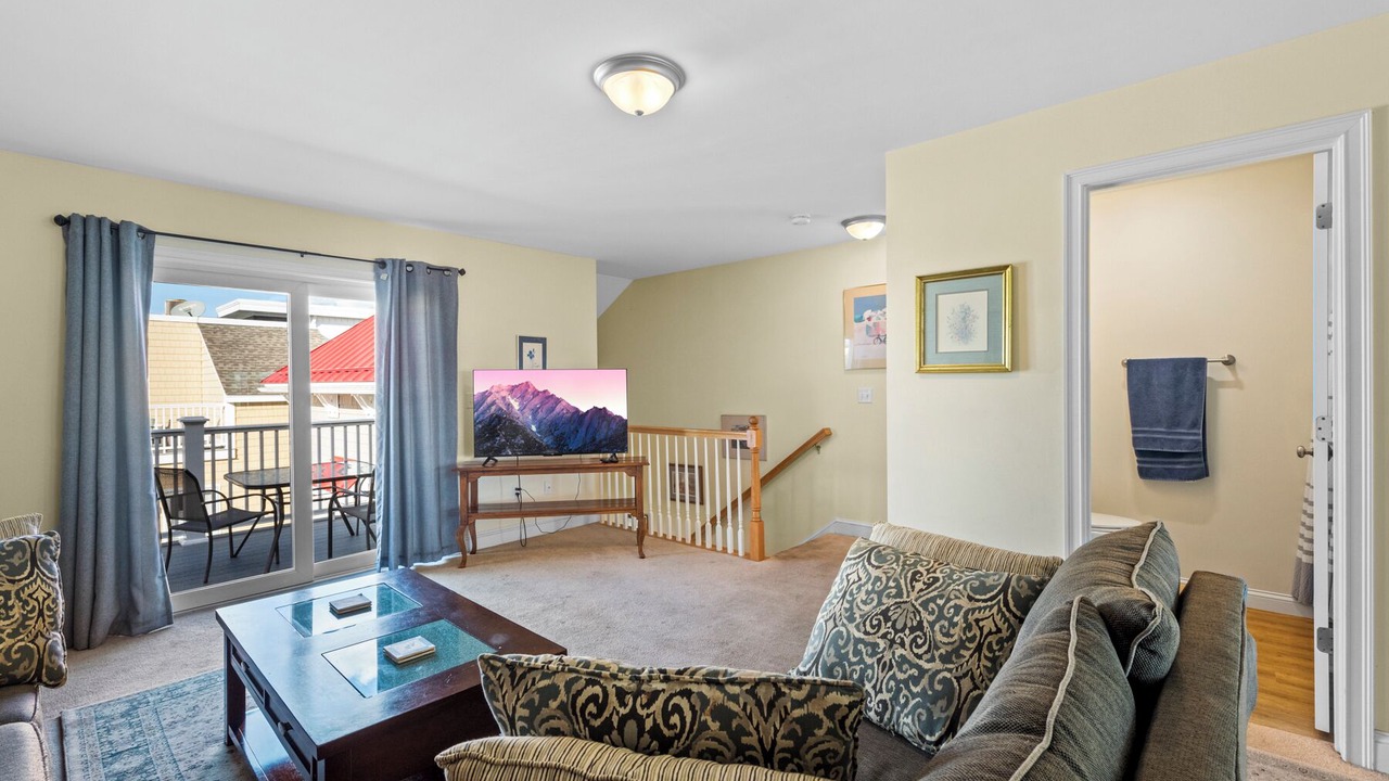 Photo of Livingroom in Hampton