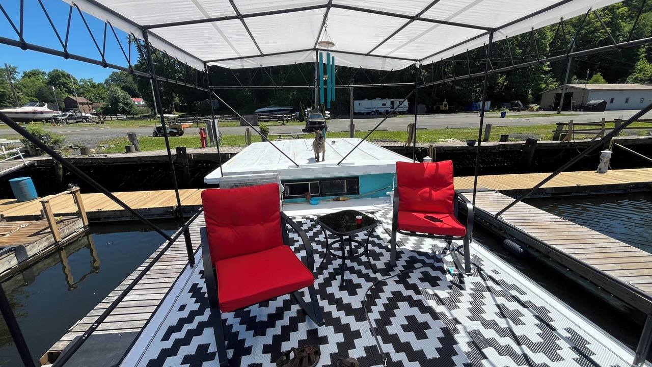 Photo of Outdoor in Connelly