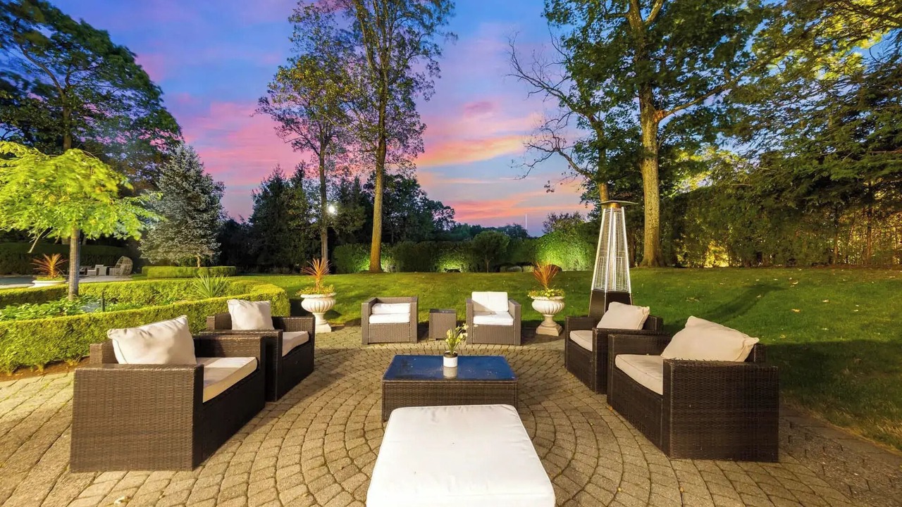 Photo of Patio Balcony in Cresskill