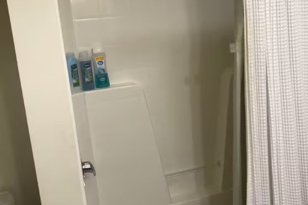 Photo of Bathroom in West Tremont