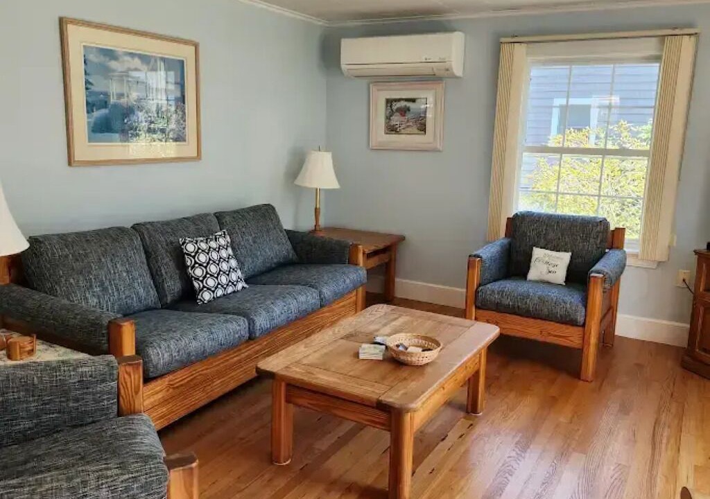 Photo of Livingroom in Ogunquit