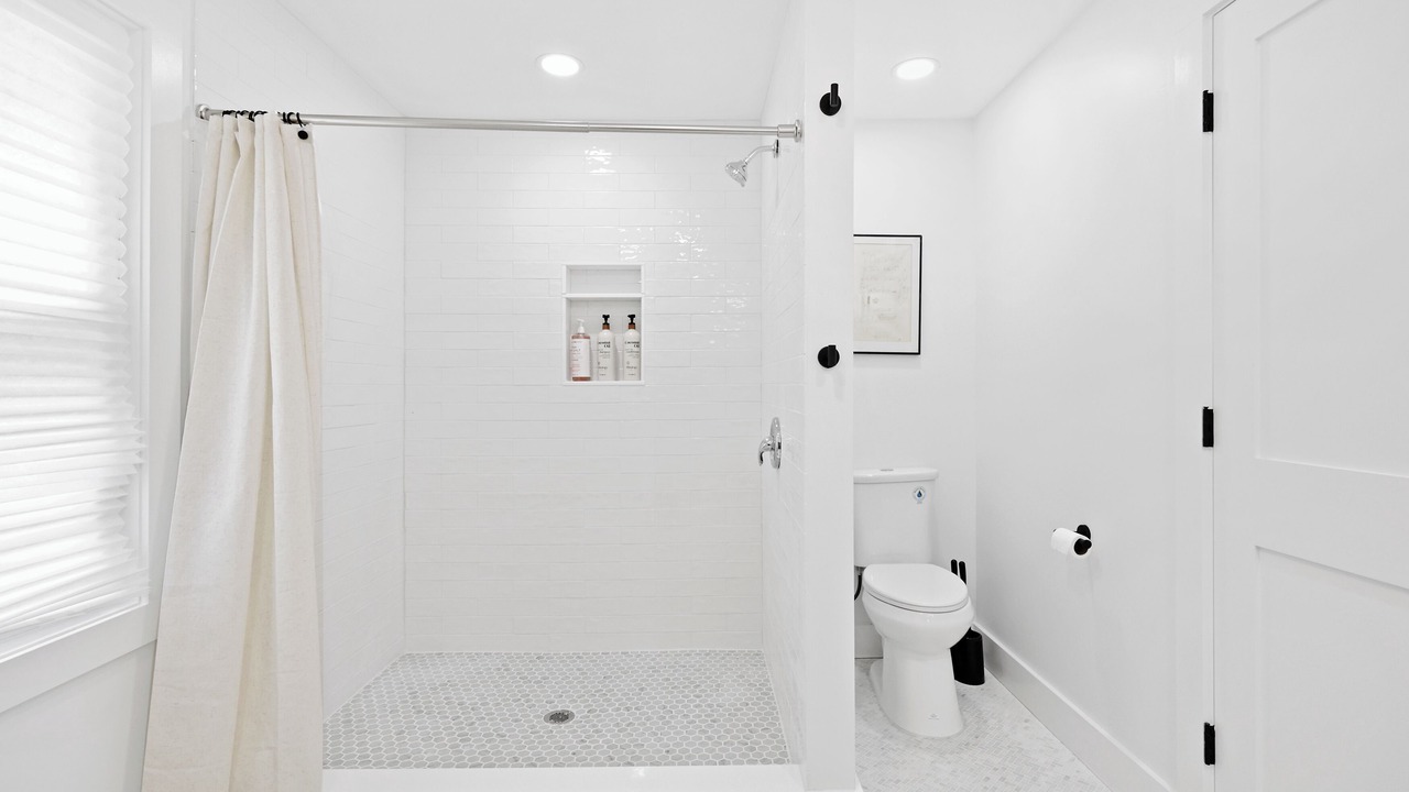 Photo of Bathroom in Ashley Falls