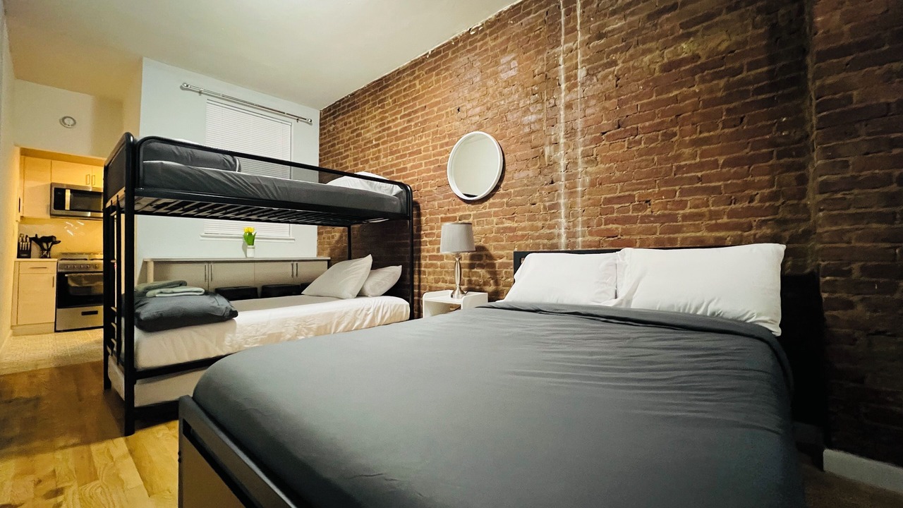 Photo of Bedroom in Central Park West