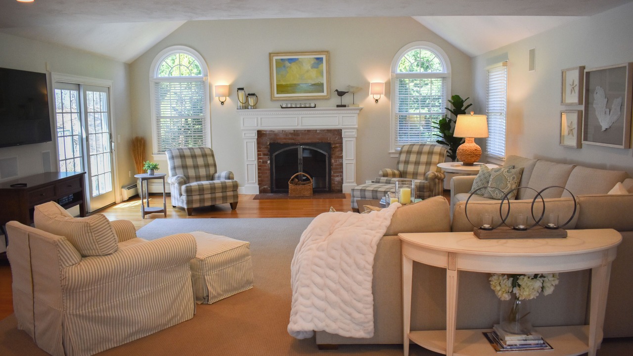 Photo of Livingroom in Dennis