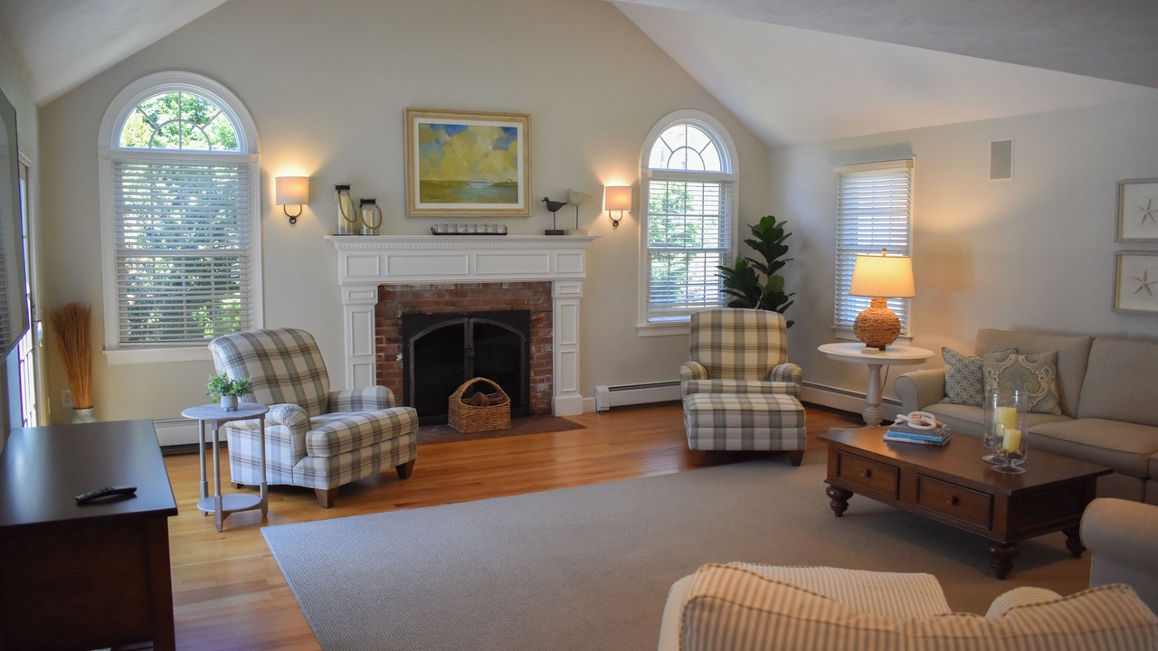 Photo of Livingroom in Dennis