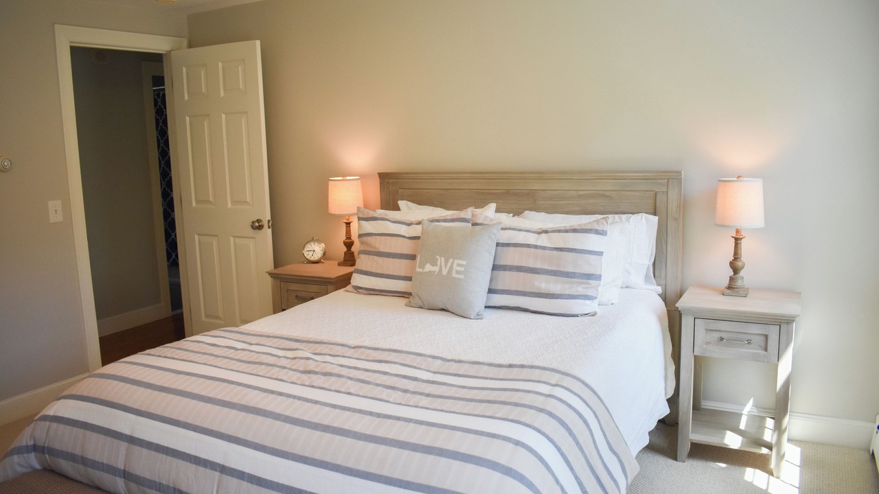 Photo of Bedroom in Dennis