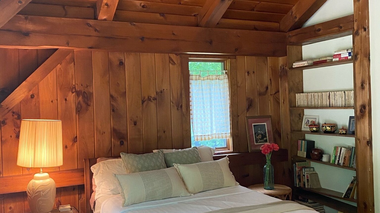 Photo of Bedroom in Old Chatham