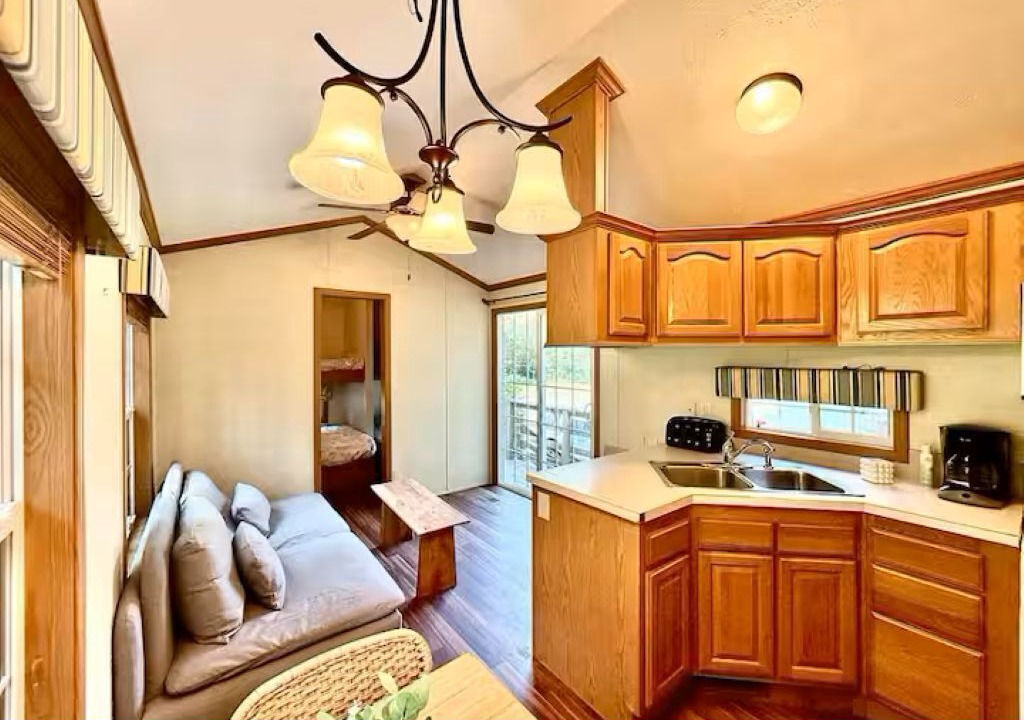 Photo of Livingroom in East Falmouth
