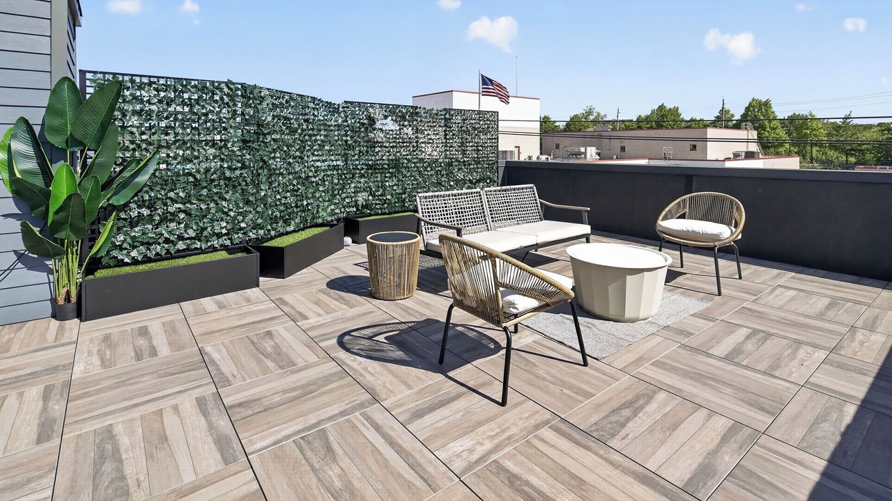 Photo of Patio Balcony in The Heights