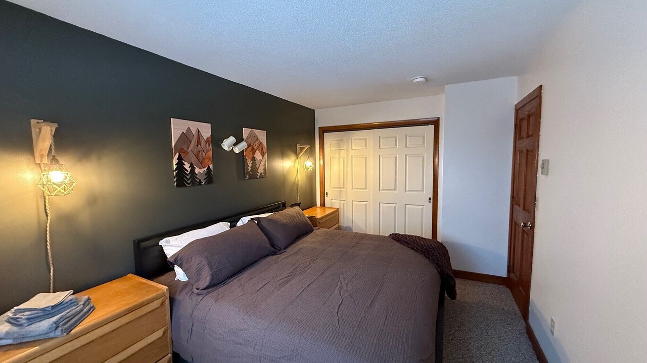 Photo of Bedroom in North Troy