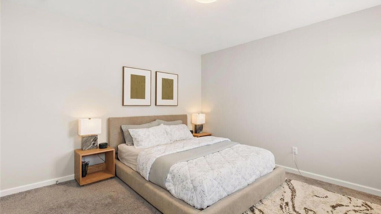 Photo of Bedroom in Holbrook