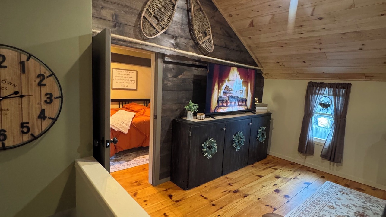 Photo of Bedroom in Warner