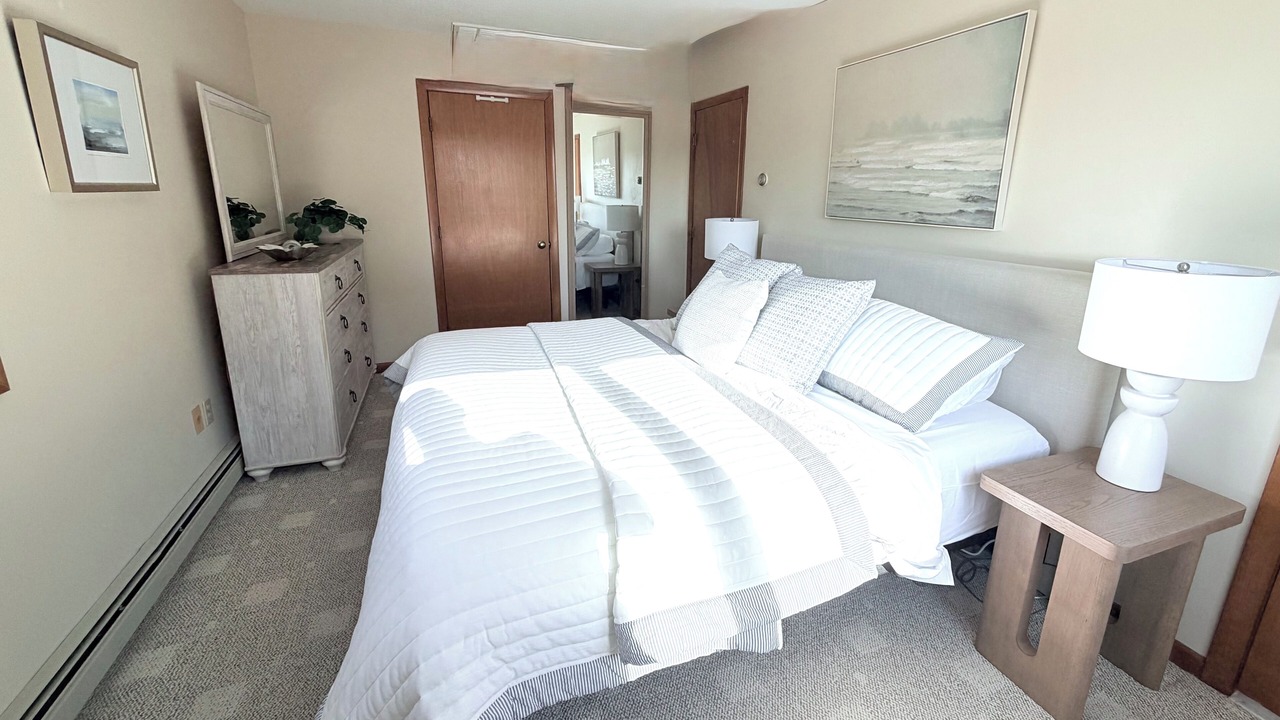 Photo of Bedroom in Weekapaug