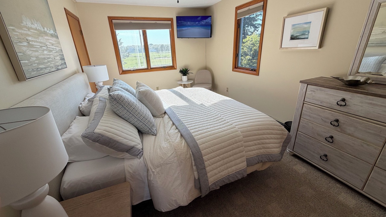 Photo of Bedroom in Weekapaug