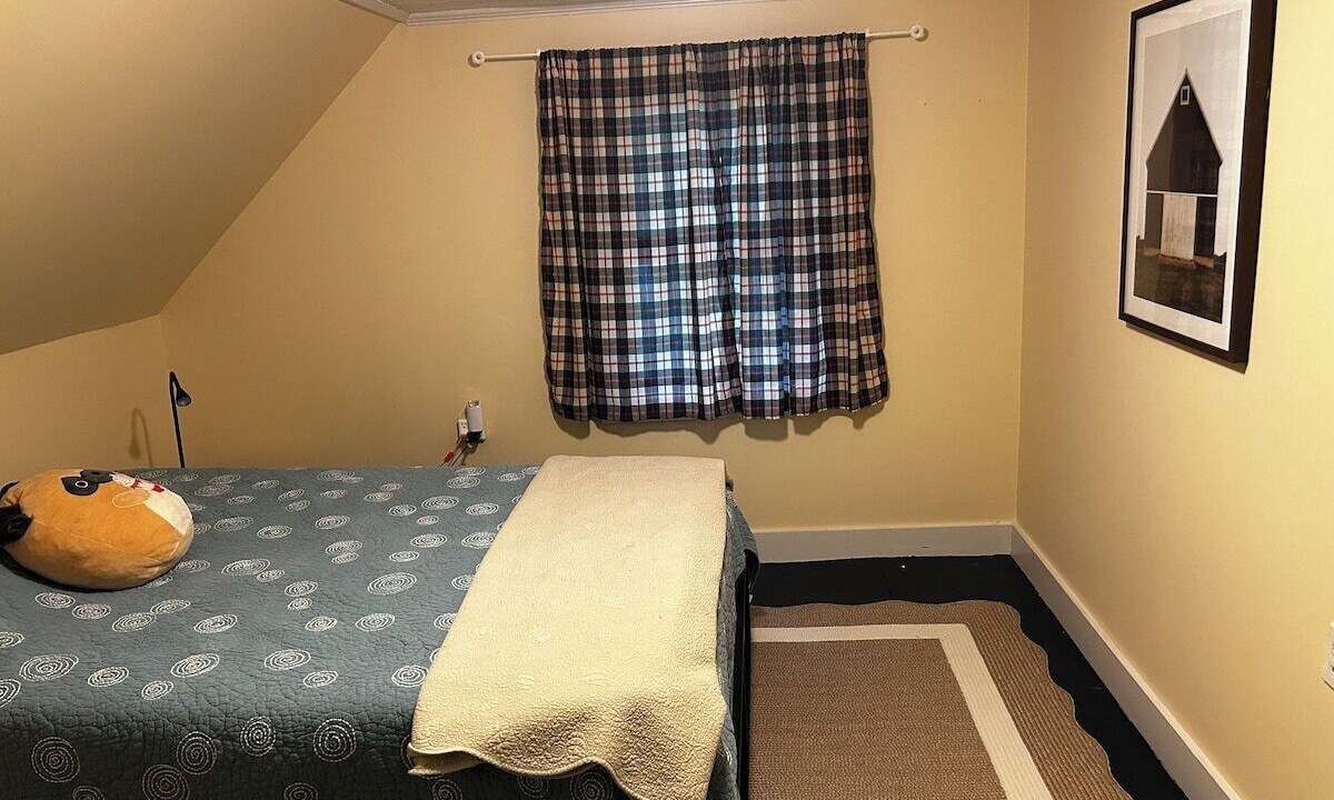 Photo of Bedroom in Brooksville