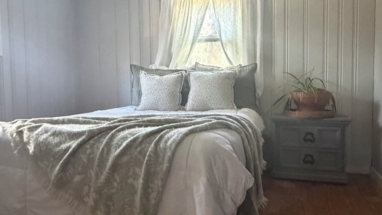 Photo of Bedroom in South Casco