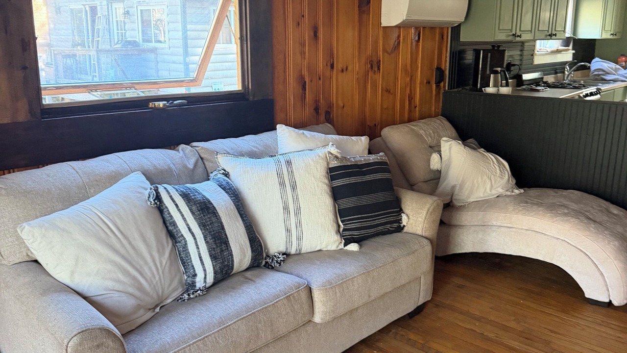 Photo of Livingroom in South Casco