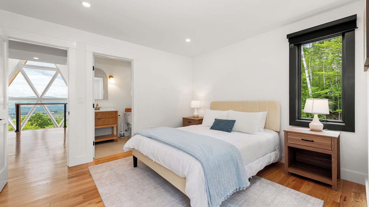 Photo of Bedroom in Campton