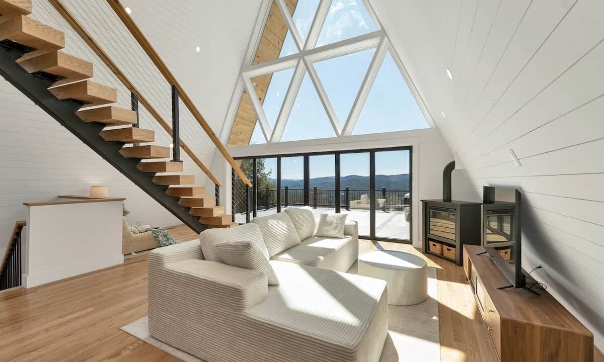 Photo of Livingroom in Campton