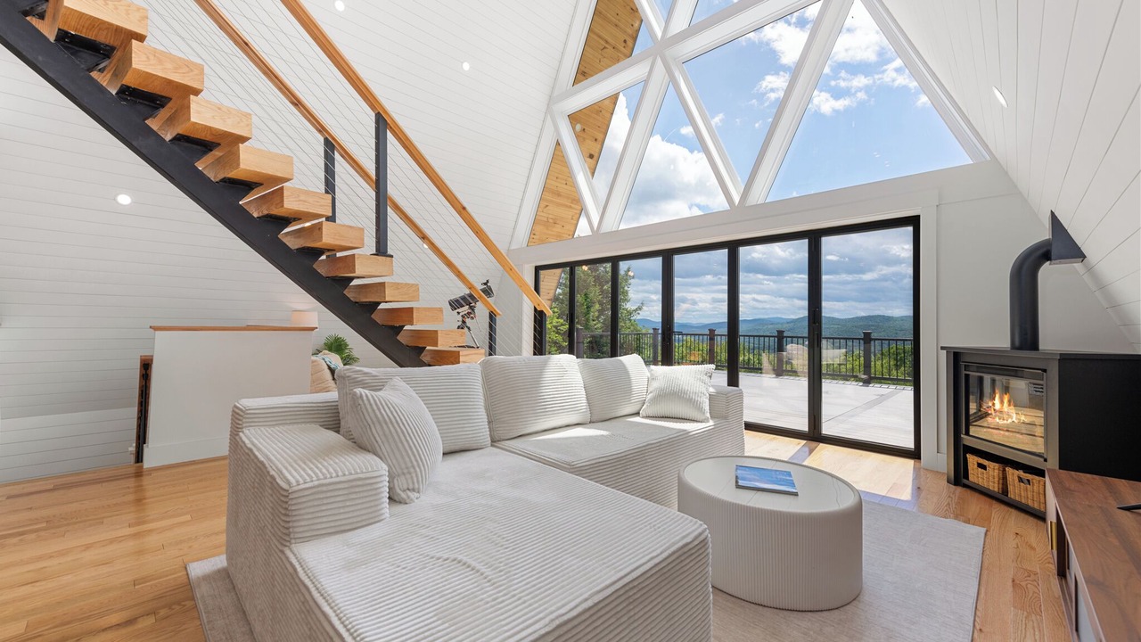 Photo of Livingroom in Campton