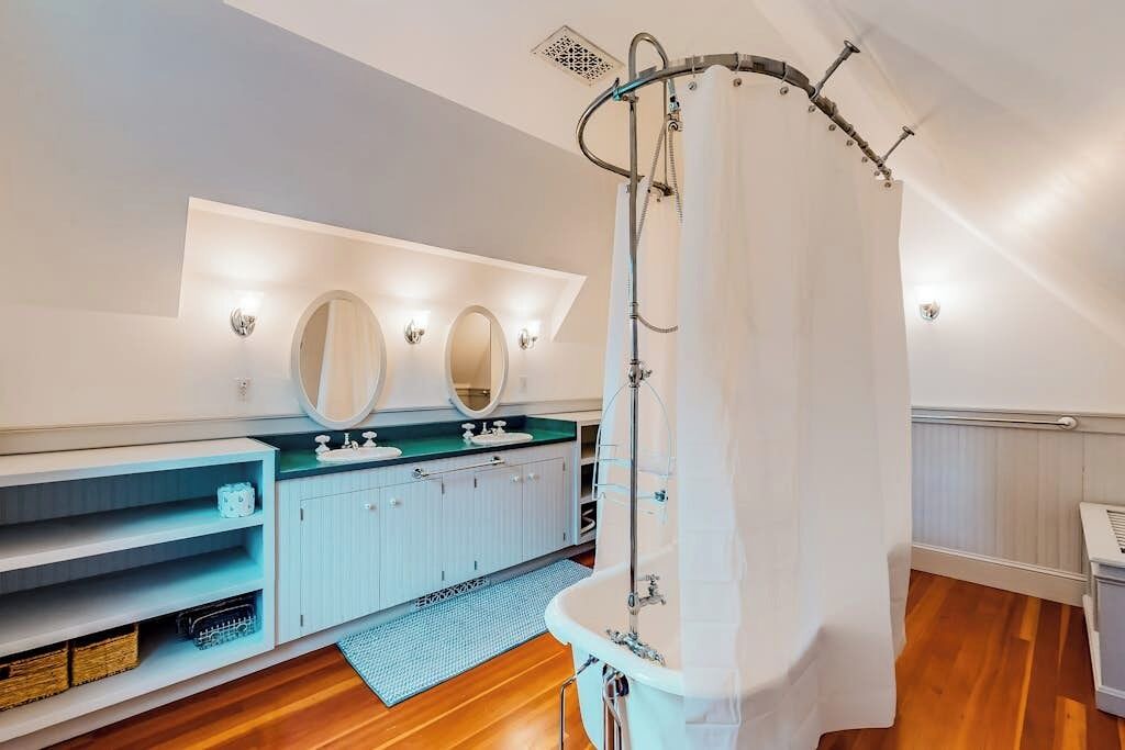 Photo of Bathroom in Rockland