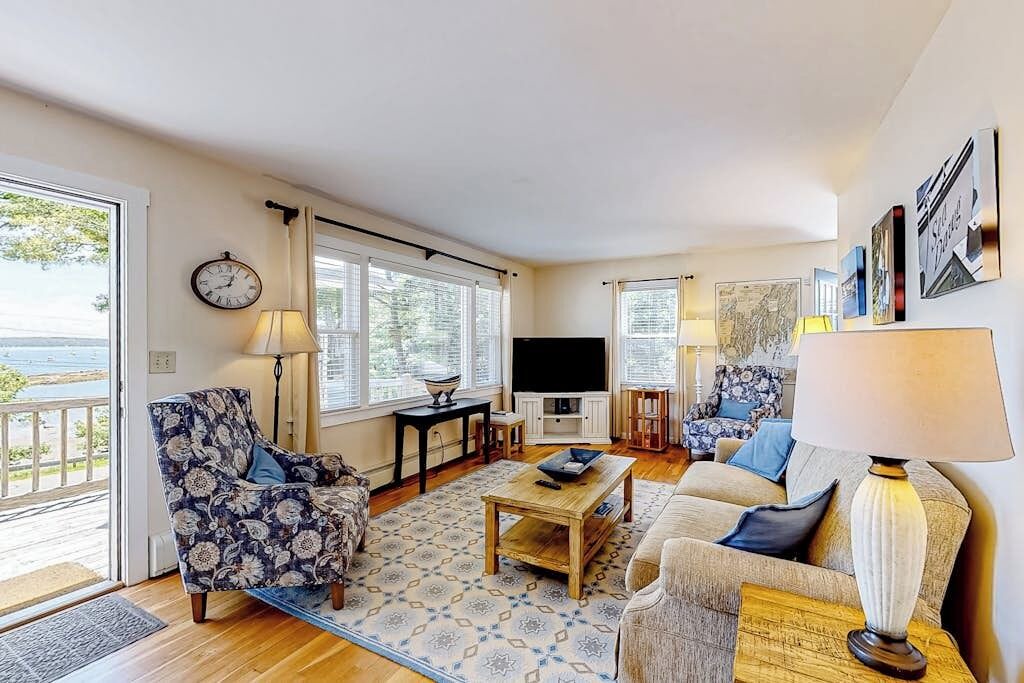 Photo of Livingroom in Boothbay Harbor