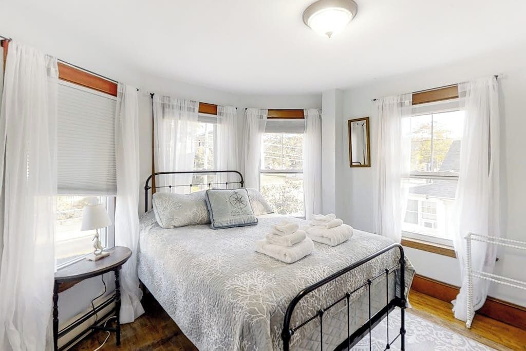 Photo of Bedroom in Boothbay Harbor