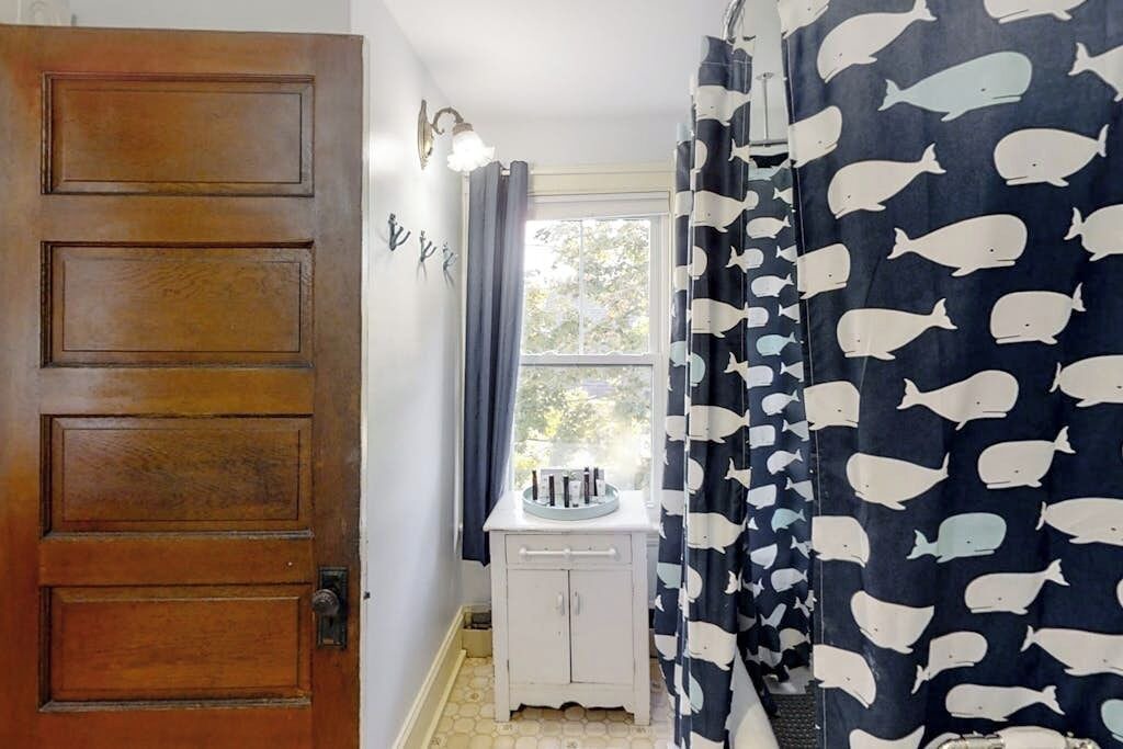 Photo of Bathroom in Boothbay Harbor