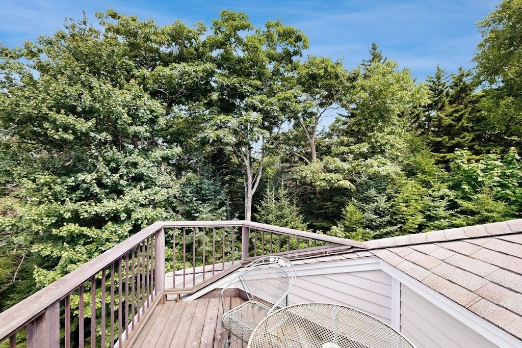 Photo of Patio Balcony in East Boothbay