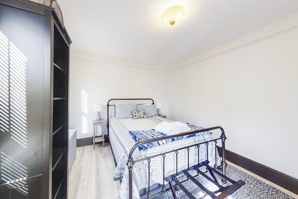 Photo of Bedroom in Boothbay Harbor