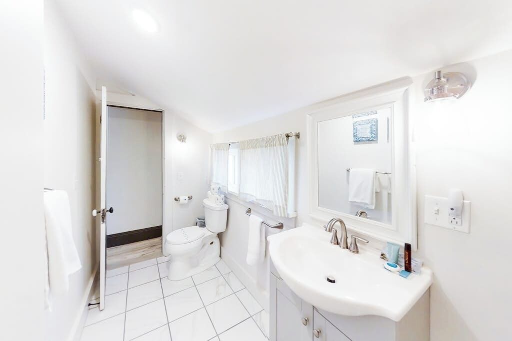 Photo of Bathroom in Boothbay Harbor