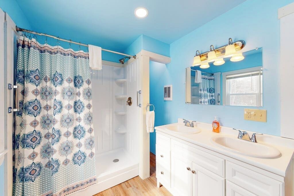 Photo of Bathroom in Boothbay Harbor