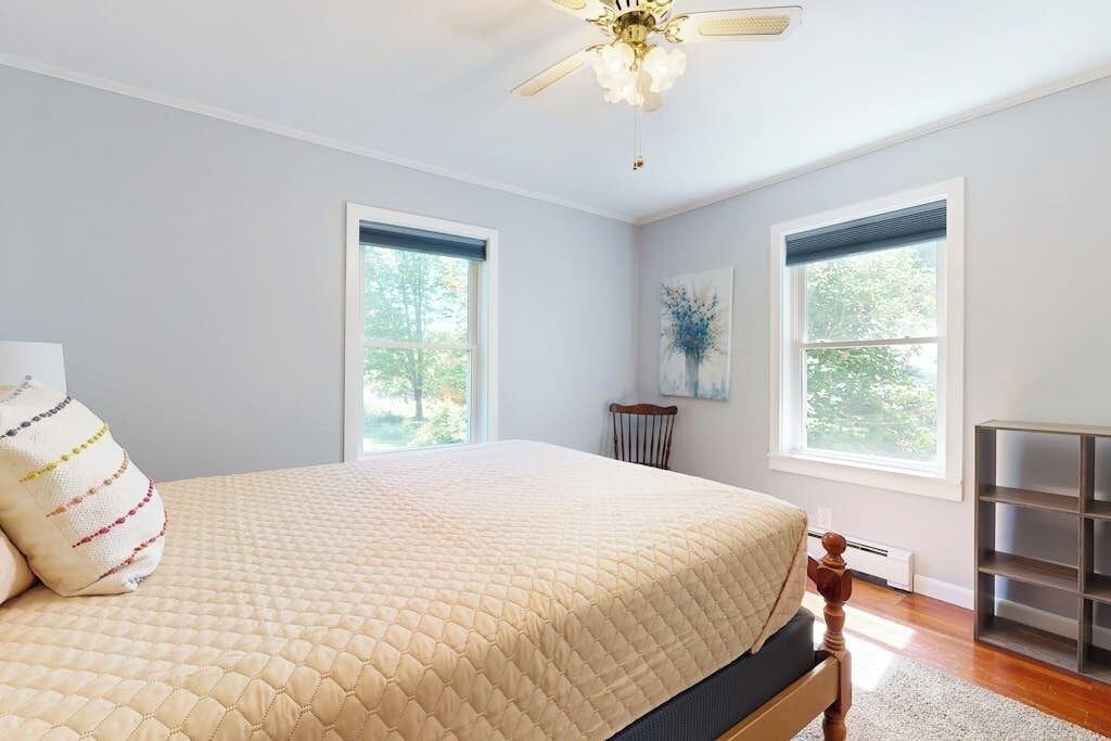 Photo of Bedroom in Mac Mahan