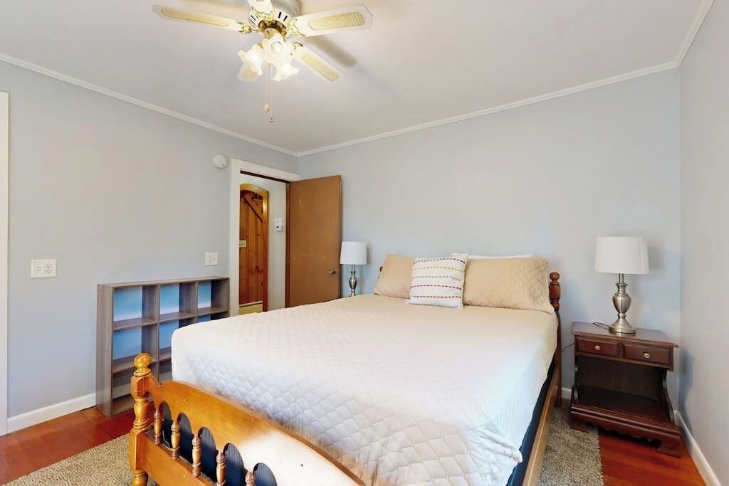 Photo of Bedroom in Mac Mahan