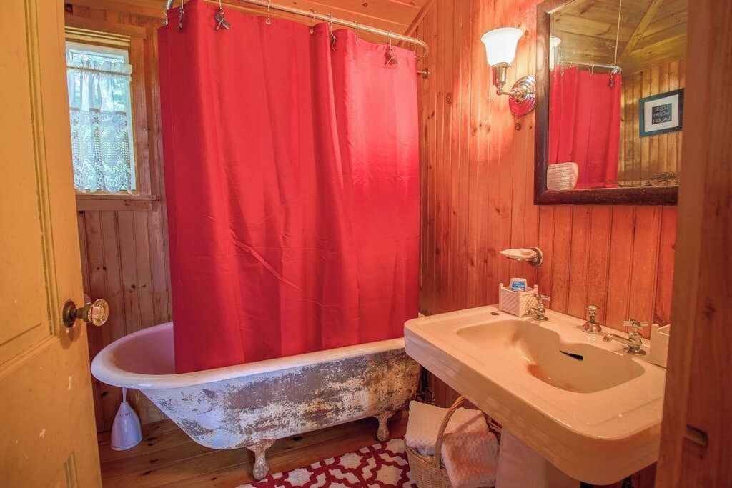 Photo of Bathroom in Sebascodegan Island