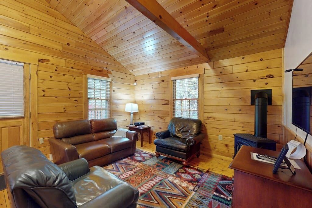 Photo of Livingroom in Northport