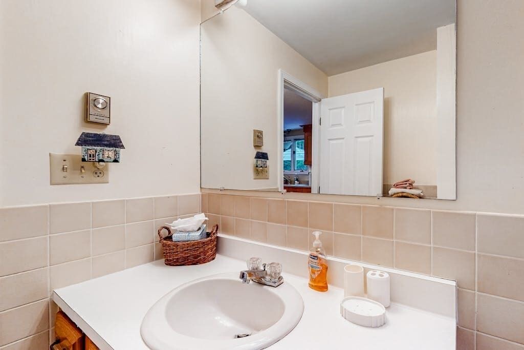 Photo of Bathroom in Katama