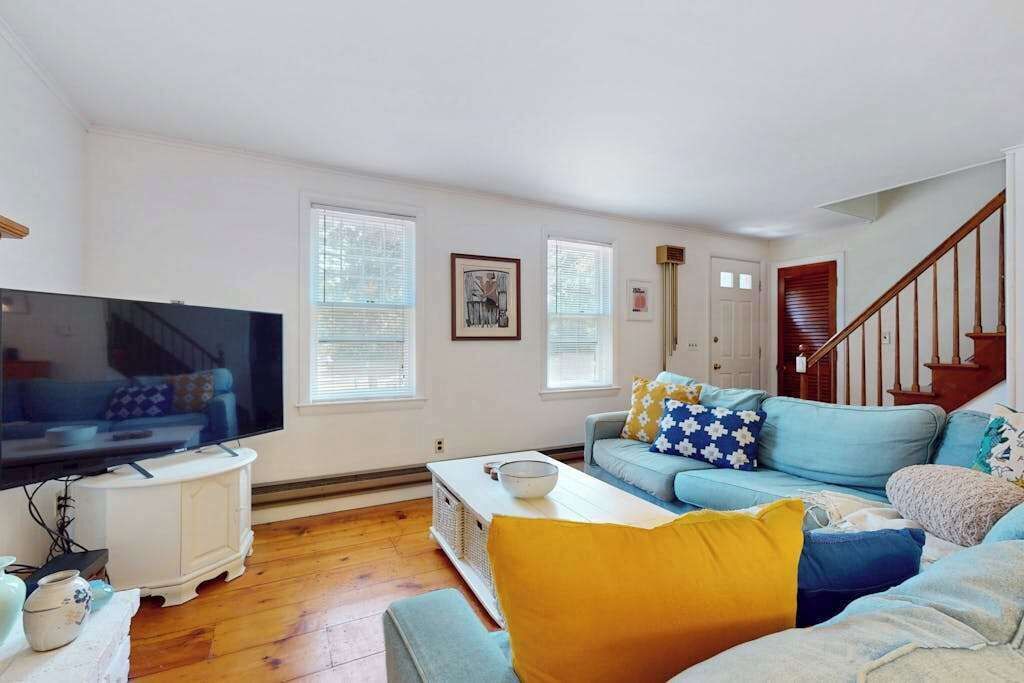 Photo of Livingroom in North Eastham