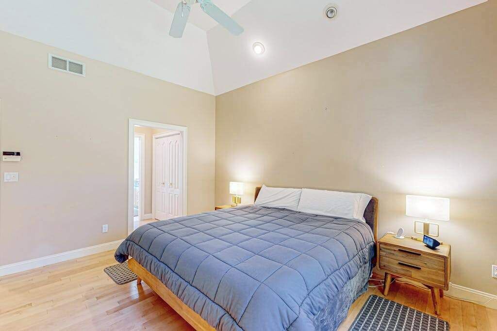 Photo of Bedroom in East Falmouth