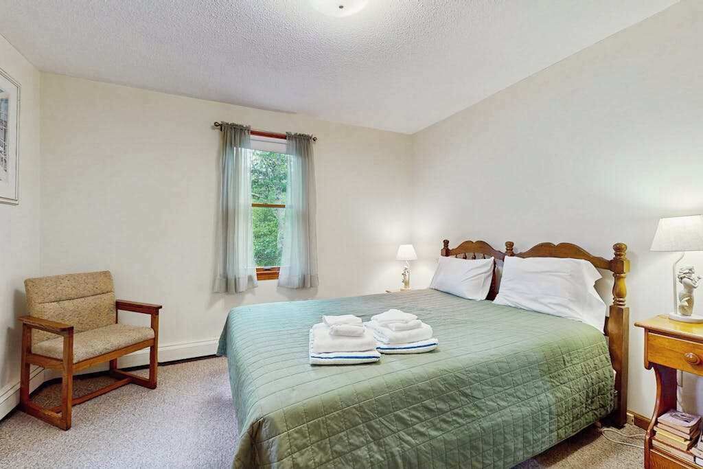 Photo of Bedroom in Dennis