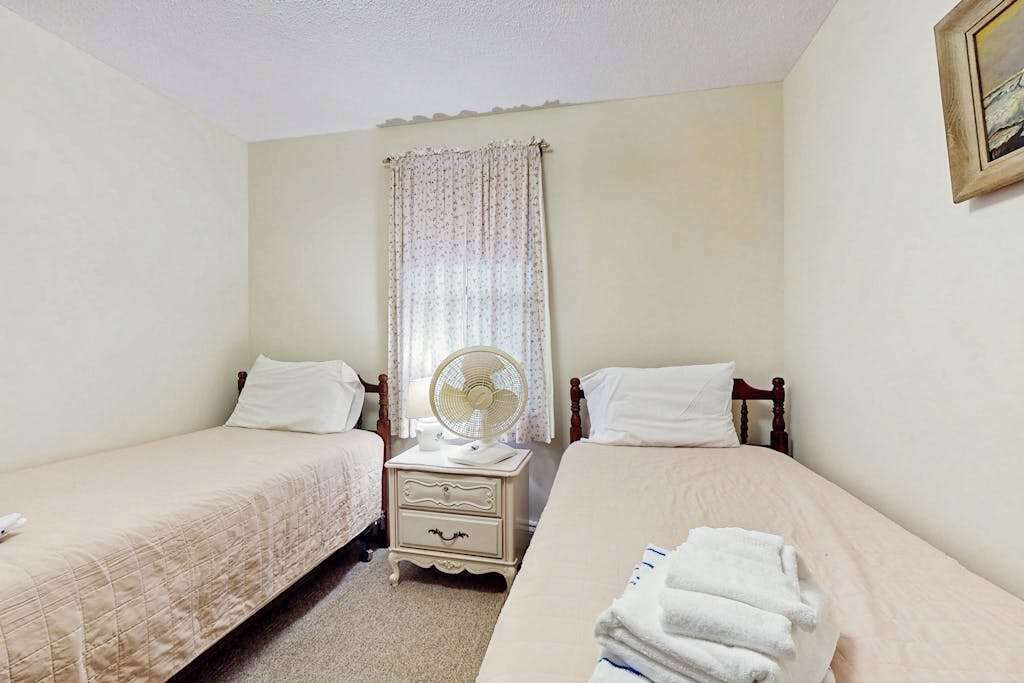 Photo of Bedroom in Dennis