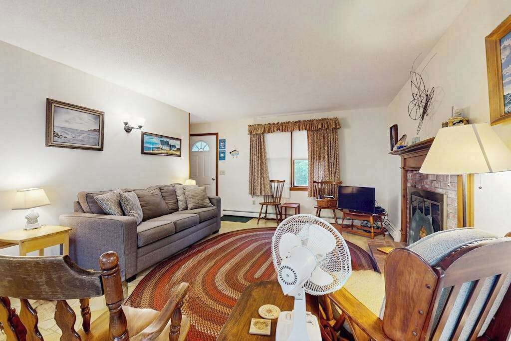 Photo of Livingroom in Dennis