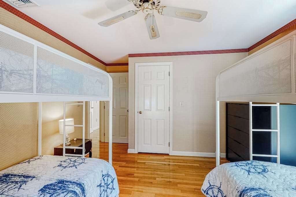 Photo of Bedroom in Cotuit