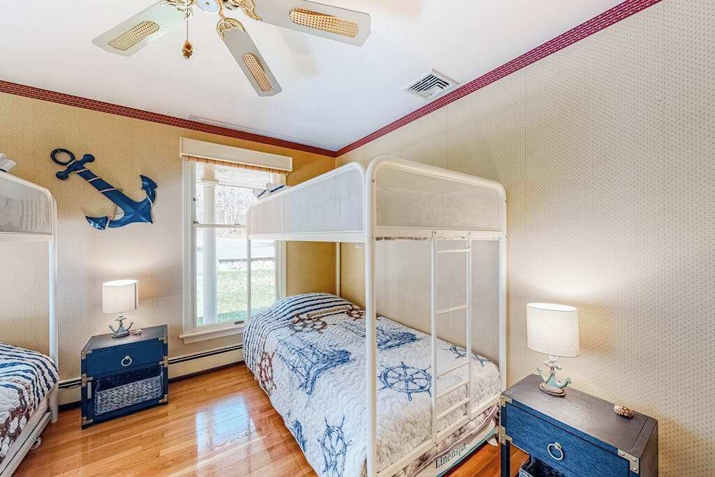 Photo of Bedroom in Cotuit