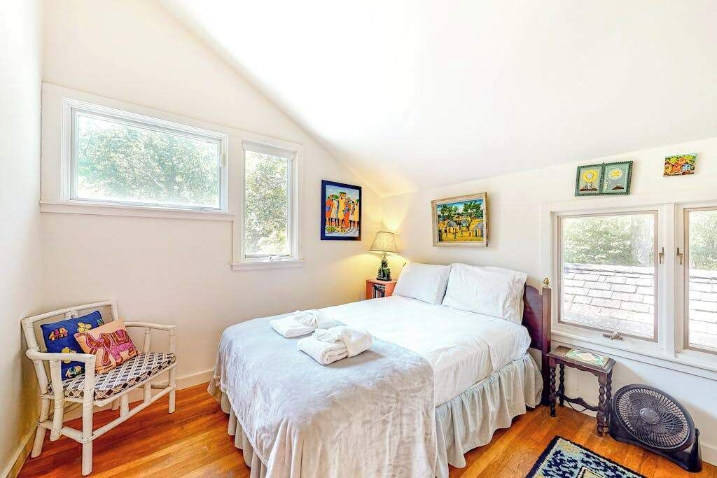 Photo of Bedroom in Chilmark